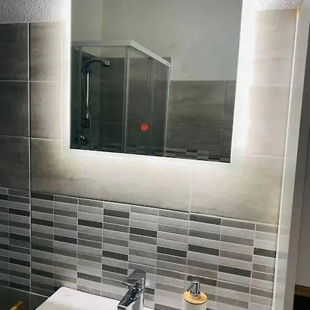 Nyaraló Modern Eingerichtetes In Posada