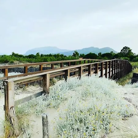 Modern Eingerichtetes In Posada