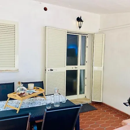 Modern Eingerichtetes In * Posada (Sardinia)